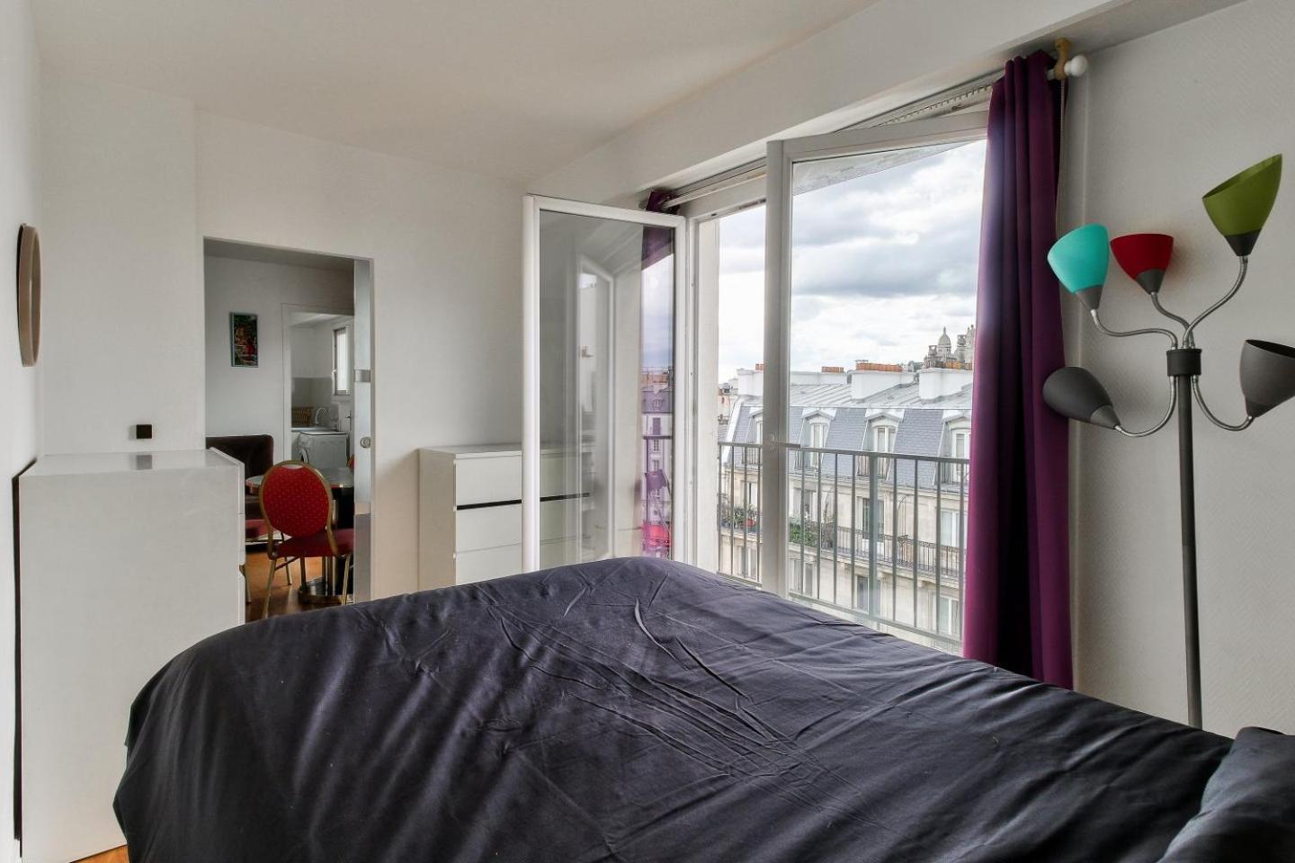 Superb 1br Flat With Balcony View On Sacre-coeur *